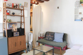 Bright and quiet 25 m apartment